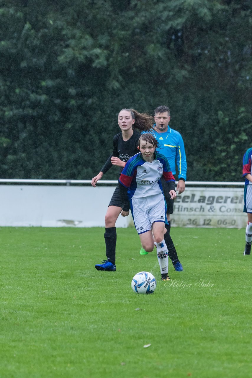 Bild 282 - B-Juniorinnen SV Henstedt Ulzburg - MSG Steinhorst Krummesse : Ergebnis: 4:0